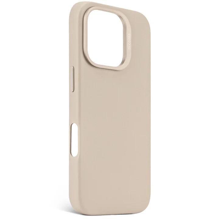 Decoded BackCover MagSafe Skinndeksel til iPhone 16 Pro - Clay