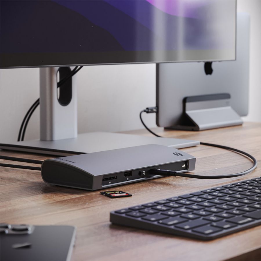 ALOGIC Thunderbolt 4 Blaze Dockingstasjon