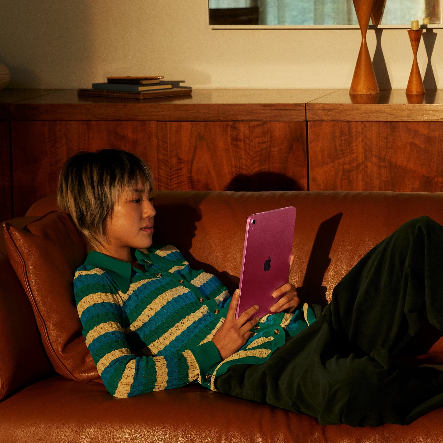 iPad_A16_WiFi_Silver_PDP_Image_Position_6__WWEN