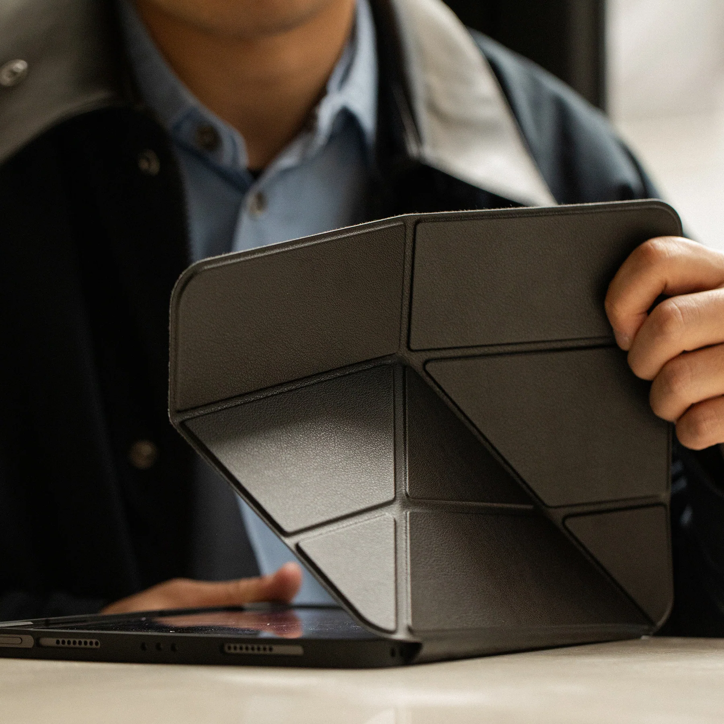 Native Union Active Case Etui til iPad Pro 13" (M5/M4) - Sandstone
