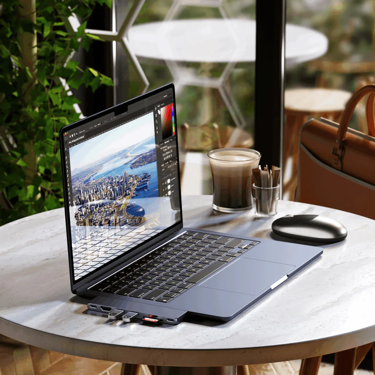 Satechi Pro Hub Slim Multiadapter - Midnatt